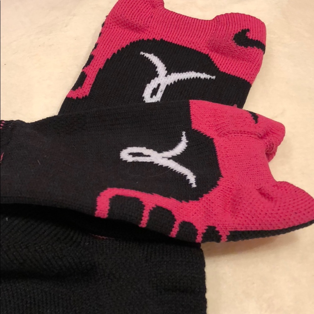 Basketball NIKE elite socks Breast cancer awarenes